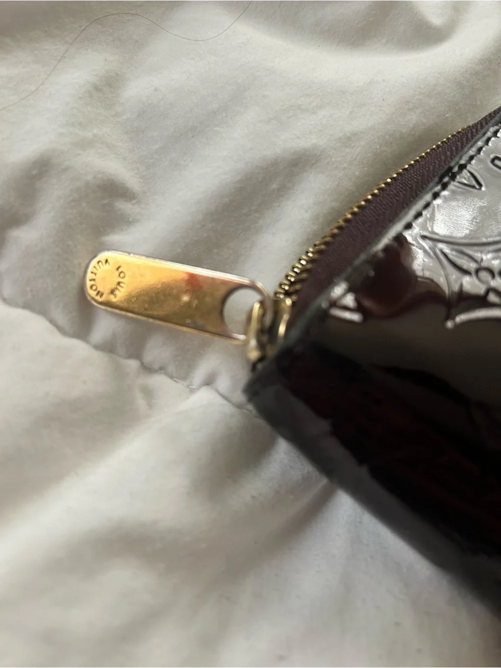 Louis Vuitton Vernis Long Zip Wallet in Brown / Deep Burgundy